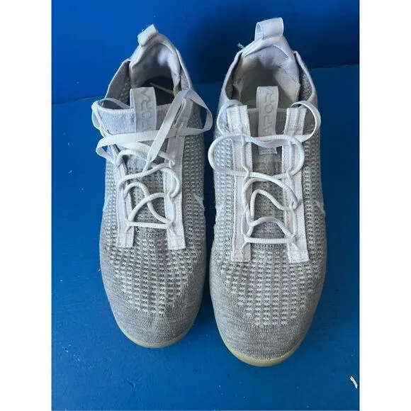 Nike Air VaporMax 2021 Flyknit DC4112-100 Gray Running Shoes Women - Sz 10.5