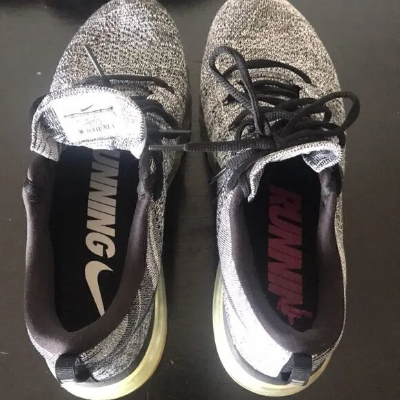 Nike Oreo fly knit max preowned running shoes