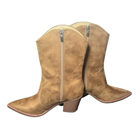 NINE WEST Wyla Boots 9.5 NWT