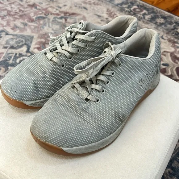NoBull Super Fabric Men's 9.5 Women's 12 Gray White Sneakers Athletic