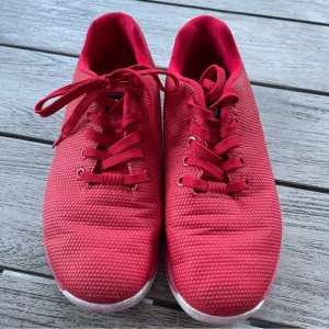 NoBull Superfabric Low Trainers Red Athletic Shoes Unisex Womens 8.5 Mens 7