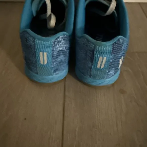 NOBULL Unisex Brooke Ence Artwork Trainers Athletic Blue Sneakers  W 9.0/ M 7.5