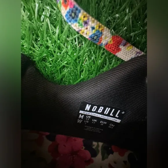 Nobull Unisex Sneakers M-5.5 W-7
