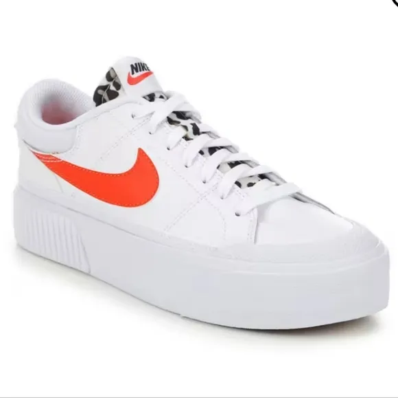 NWB Women's Nike Court Legacy Lift Sneakers