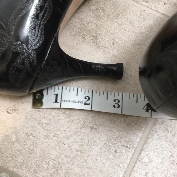 NWD Escada 8 AA Black leather Embossed leather and suede with Escada logo