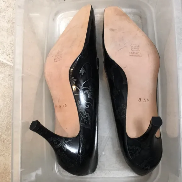 NWD Escada 8 AA Black leather Embossed leather and suede with Escada logo