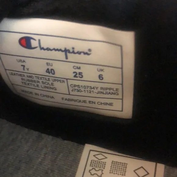 NWOB Champion Sneakers Size 7Y.