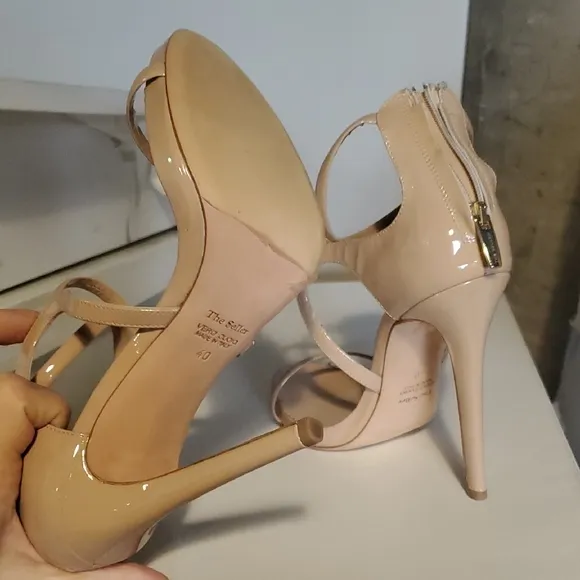 Nwob The Seller Women's Nude Heels