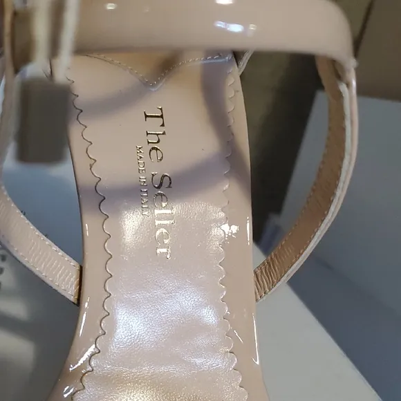 Nwob The Seller Women's Nude Heels