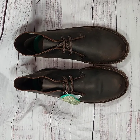 NWOT Clarks men's bushacre 3 chukka boots