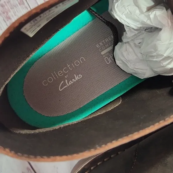 NWOT Clarks men's bushacre 3 chukka boots