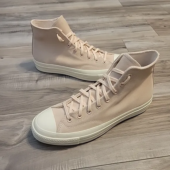 NWOT Converse Suede Shoes Unisex Chuck 70 Hi Top Pink‎  Women 13 Men 11 A07901C