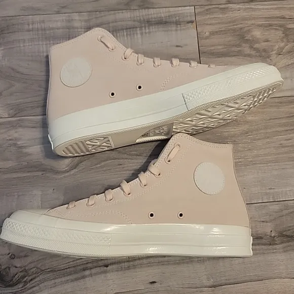 NWOT Converse Suede Shoes Unisex Chuck 70 Hi Top Pink‎  Women 13 Men 11 A07901C