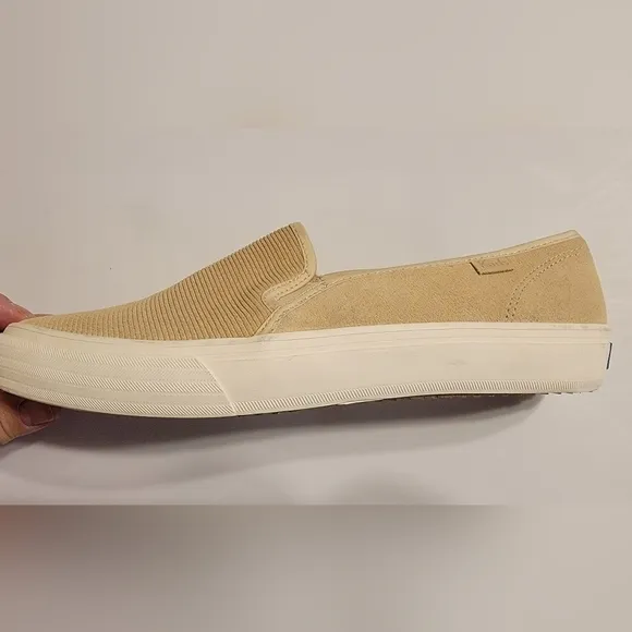 NWOT Keds Ladies Slip On Shoes