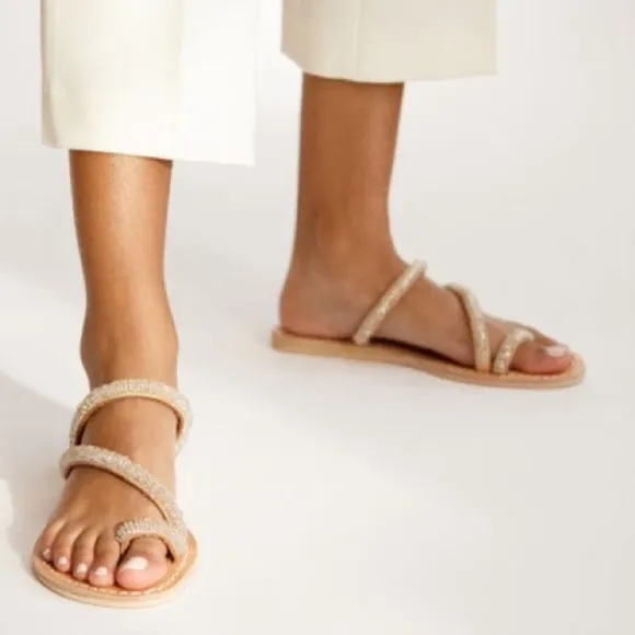 NWOT Laidback London Diani Sandals