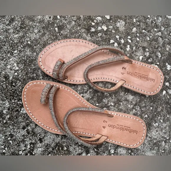 NWOT Laidback London Diani Sandals