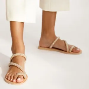 NWOT Laidback London Diani Sandals