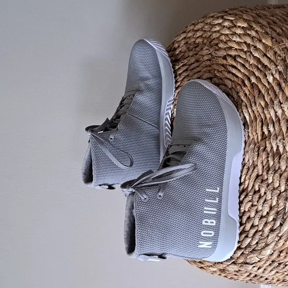 NWOT NOBULL Unisex Mid Court Grey Superfabric Training Athletic Sneakers M6/W7.5