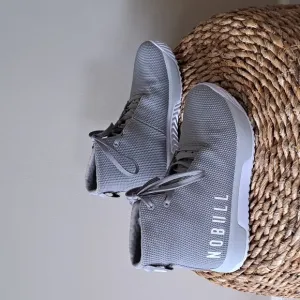 NWOT NOBULL Unisex Mid Court Grey Superfabric Training Athletic Sneakers M6/W7.5