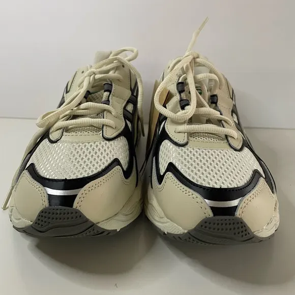 NWT Asics Unisex Gel-NYC 2055 Sneakers Size 8.5