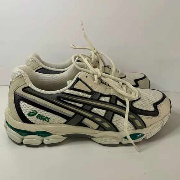 NWT Asics Unisex Gel-NYC 2055 Sneakers Size 8.5
