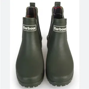 NWT Barbour boots
