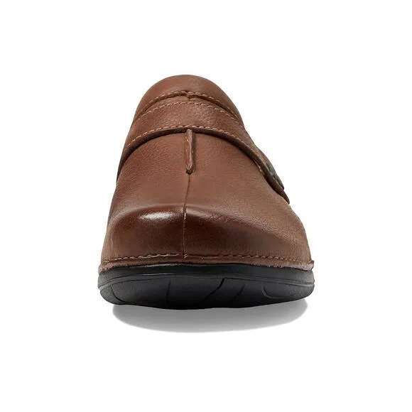 NWT Clarks Unisex Un Loop Ease Sneaker, Dark Tan -Size 8 US Women