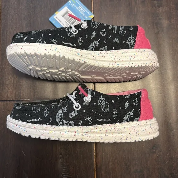 NWT Hey Dude Kids Unicorn Black Shoes! Comfy slip ons!