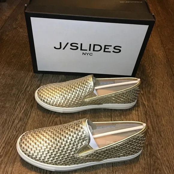 NWT J/Slides NYC Gold Calina Woven Slip On Shoes Size 6