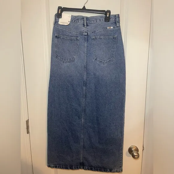 🔥🆕NWT KanCan Jeans 90’s Denim Maxi Skirt w Front Slit Size M trendy denim maxi