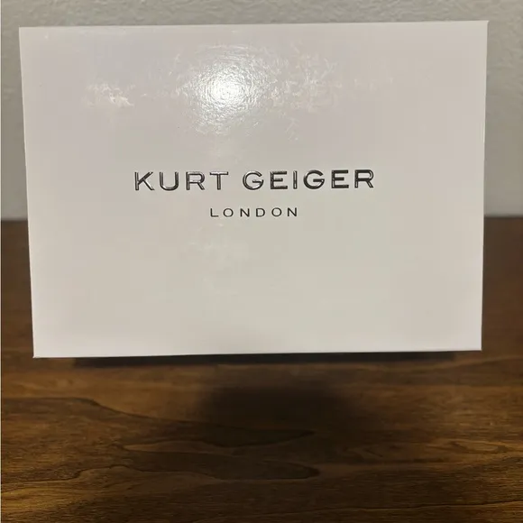 NWT Kurt Geiger Green Croc-Embossed Heels with Crystal Strap(w/box and dust bag)