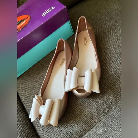 NWT MINI MELISSA Ultragirl Sweet II Kids Flats In Pink Gold