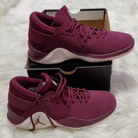 🎄🎁NWT: NIKE JORDAN FLIGHT FRESH PREMIUM