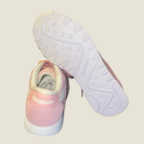 NWT Reebok Womens Classic Sneakers 1Y3501 Sz 6