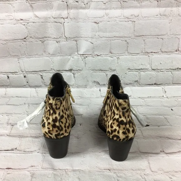 NWT Sam Edelman Walden Leopard Ankle Boots sz 5.5