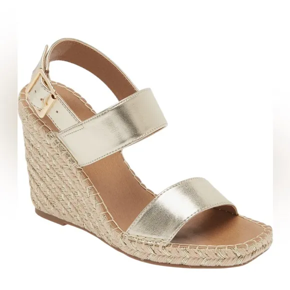 NWT STEVE MADDEN GOLD ESPADRILLE WEDGE SANDALS SUMMER VACATION SHOES