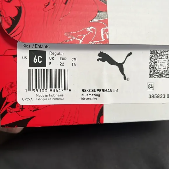 NWT Superman sneakers