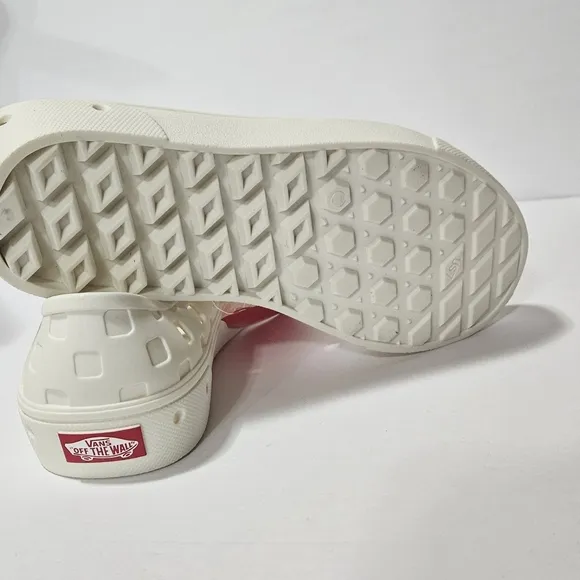 NWT Vans Slip-On Mule TRK Marshmallow White Sneakers Water Shoe Sandals