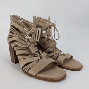 NWT VINCE CAMUTO Kestal Lace Up Sandals