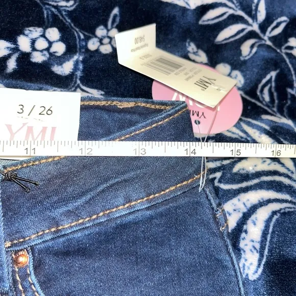 NWT! YMI Jeans Women's Essential Low Rise Wide Leg Jeans