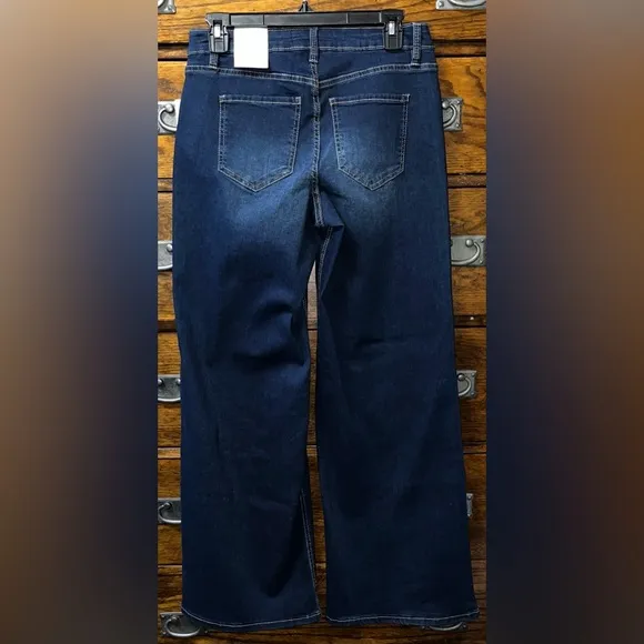 NWT! YMI Jeans Women's Essential Low Rise Wide Leg Jeans