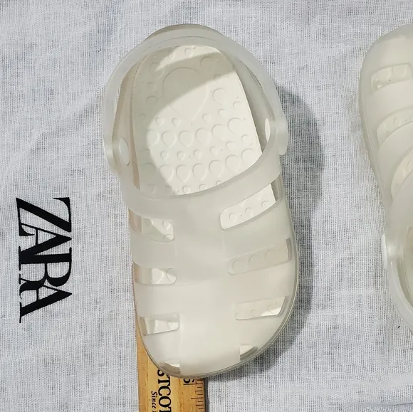 NWT Zara Kids Clear Jelly Fisherman Sandals for girls boys US sz 7 EU sz 23 HTF