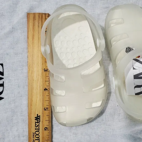 NWT Zara Kids Clear Jelly Fisherman Sandals for girls boys US sz 7 EU sz 23 HTF