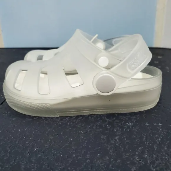NWT Zara Kids Clear Jelly Fisherman Sandals for girls boys US sz 7 EU sz 23 HTF