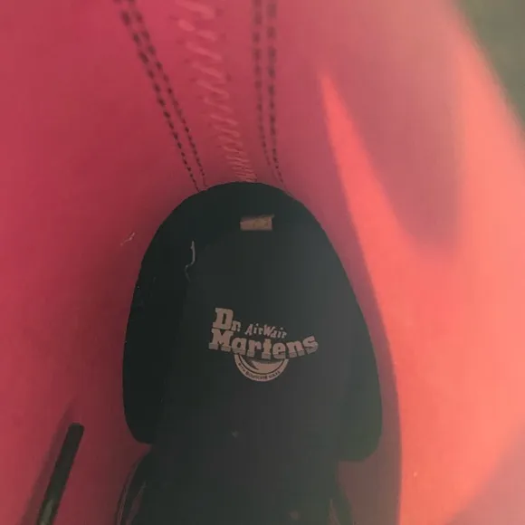 NWTS DR MARTENS BRIGHT PINK BOOTS
