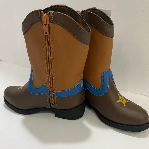 NWT🦖TOY STORY ⭐️WOODY 🤠KIDS BOOTS🐄 size 9