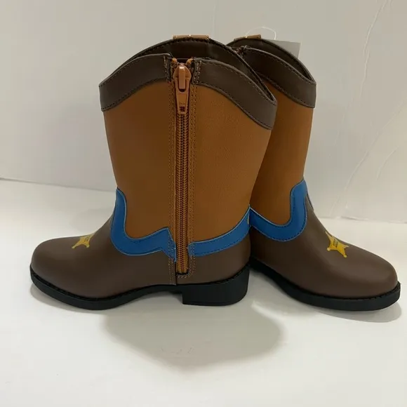 NWT🦖TOY STORY ⭐️WOODY 🤠KIDS BOOTS🐄 size 9