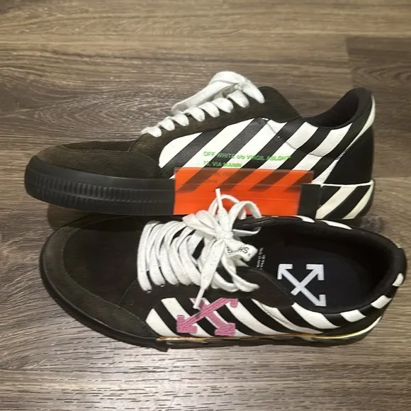 Off-White c/o Virgil Abloh Men’s Sneakers