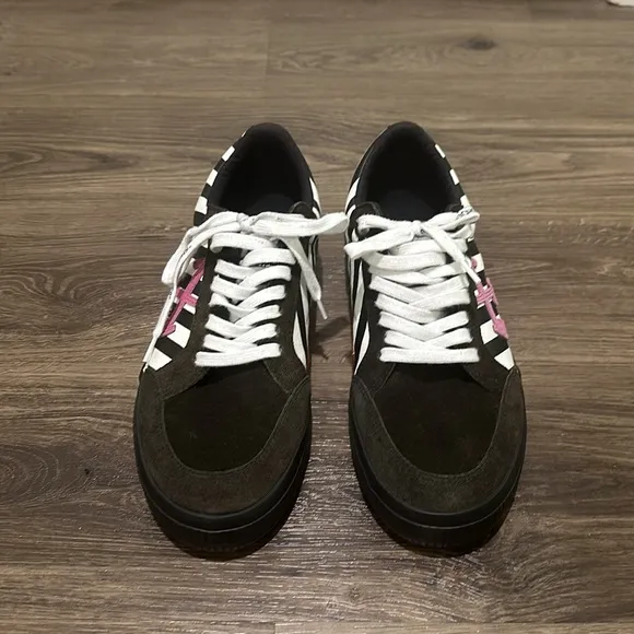 Off-White c/o Virgil Abloh Men’s Sneakers