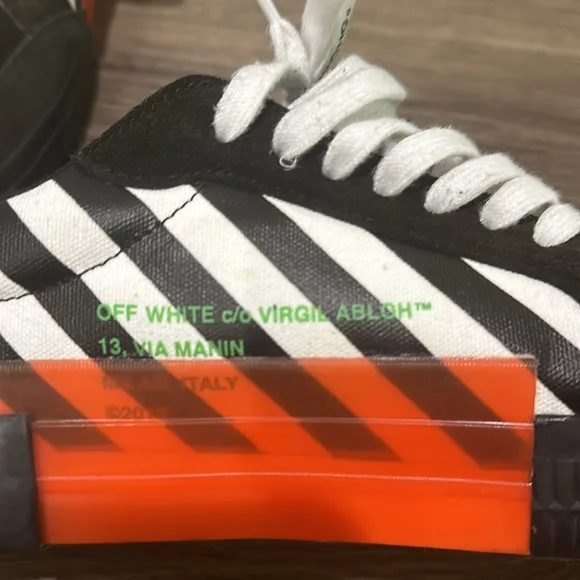 Off-White c/o Virgil Abloh Men’s Sneakers
